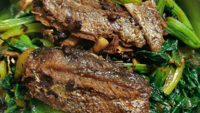 豆豉鲮鱼炒油麦菜