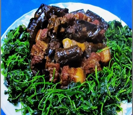 黄鳝烧肉