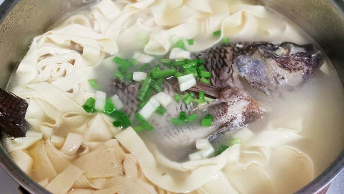 锦娘制――罗非鱼煮豆腐丝