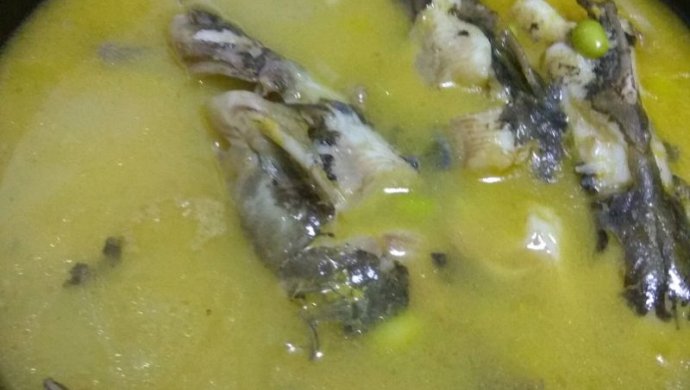 黄颡鱼毛豆汤