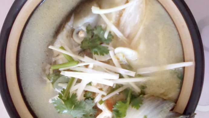 三文鱼头豆腐煲