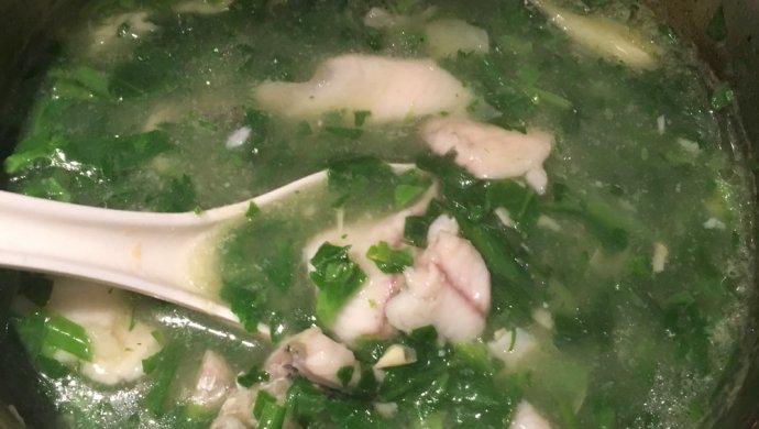 荠菜冬笋黑鱼羹