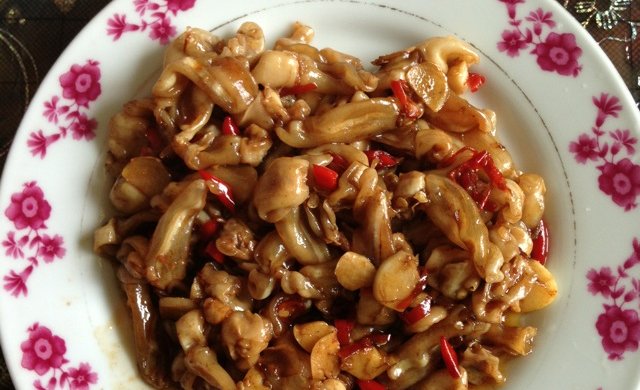 辣炒鱼泡