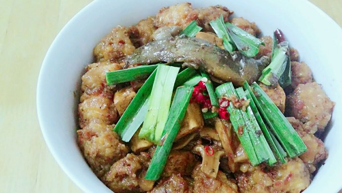 泥鳅烧豆腐