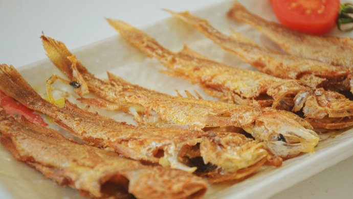 干煎小黄花鱼