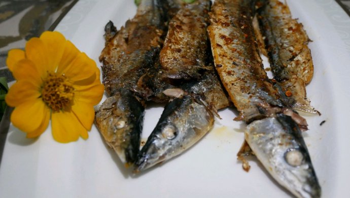 电饼铛版烤秋刀鱼