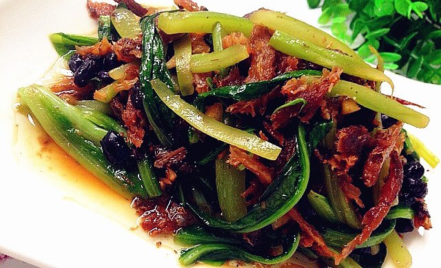 豆鼓鲮鱼油麦菜