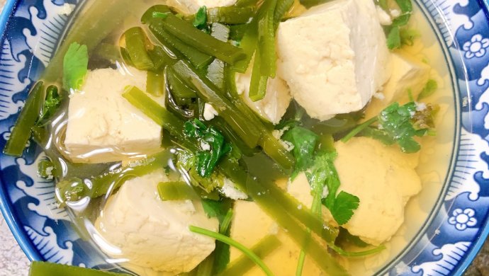 刷脂海带豆腐汤