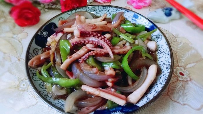 青椒炒鱿鱼