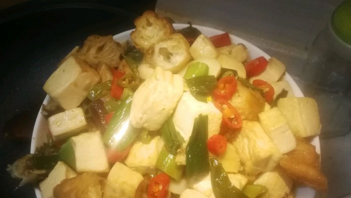 黄甲（黄骨鱼）焖豆腐