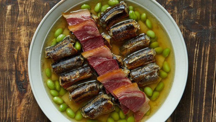【南风肉蒸黄鳝】这个鲜味组合，两周后就没机会了！