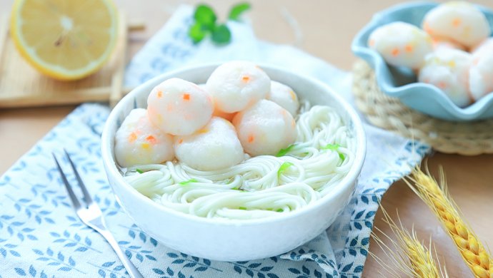 鱿鱼丸子
