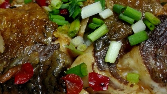 红烧鱼尾