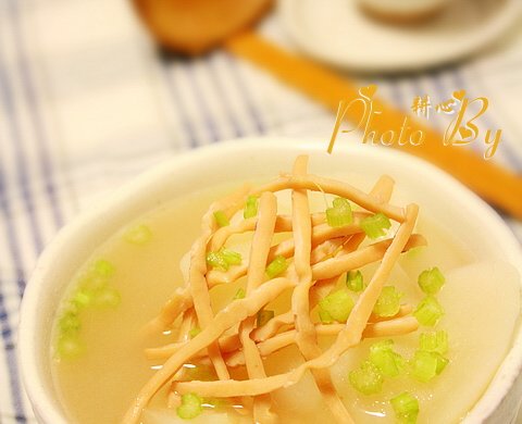 白萝卜鱿鱼干汤