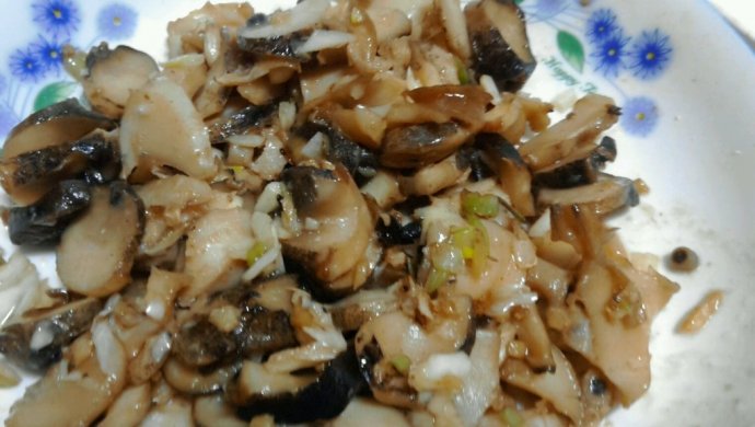 蒜炒海螺肉片