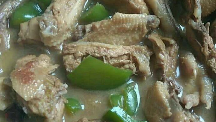 炖三黄鸡