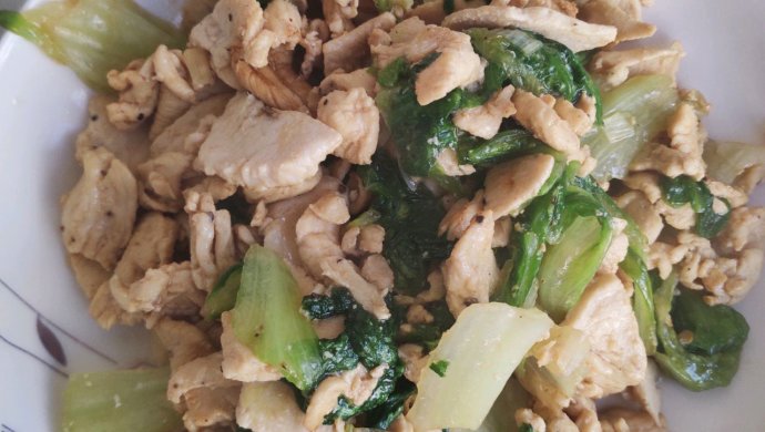 减肥鸡胸肉炒生菜