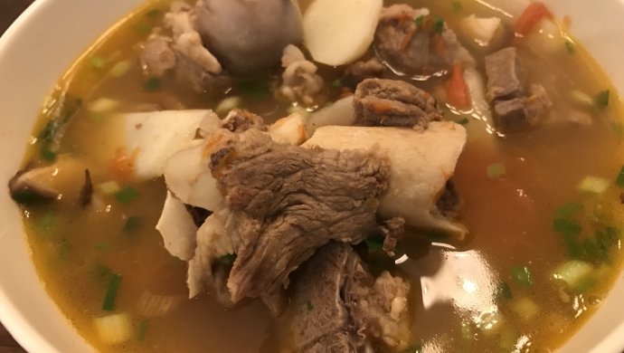 家常滋补骨头汤