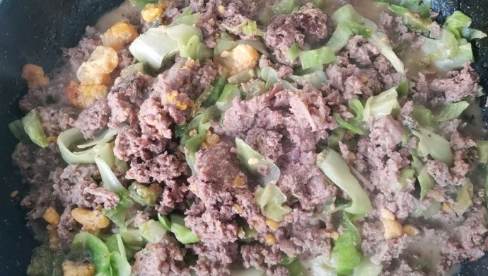 白菜苦瓜蛋黄炒鸭肉