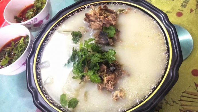 美味羊头汤