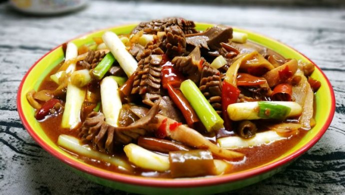 爆炒泡椒腰花