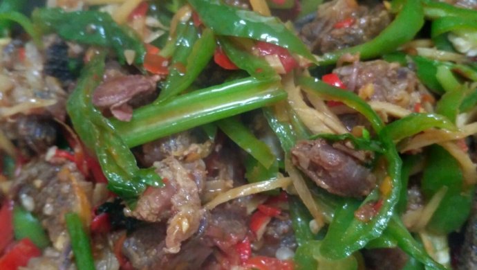 煎鸭肉