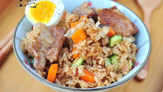 【九阳铁釜饭煲】香菇排骨饭