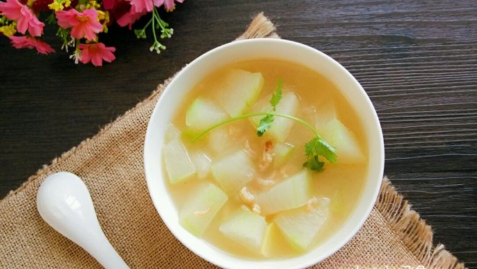 鸭架海米冬瓜汤