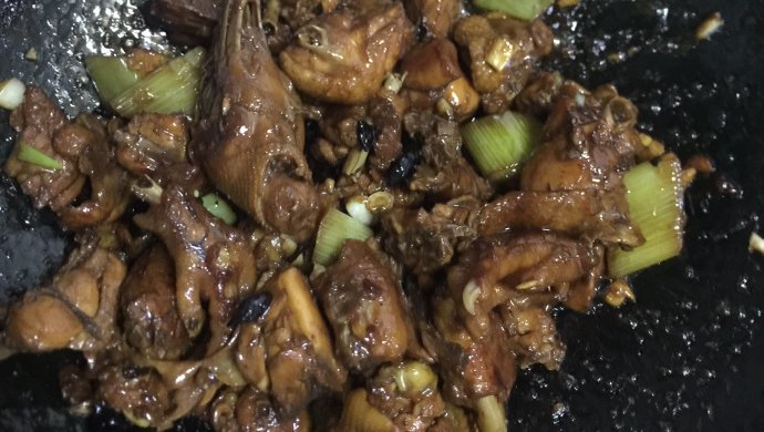 爆炒三黄鸡