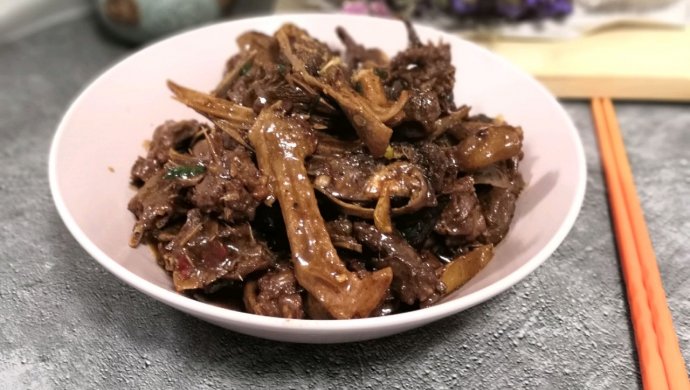 家常菜―葱爆鸭肉