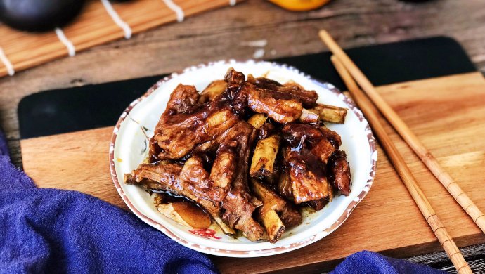红焖羊排