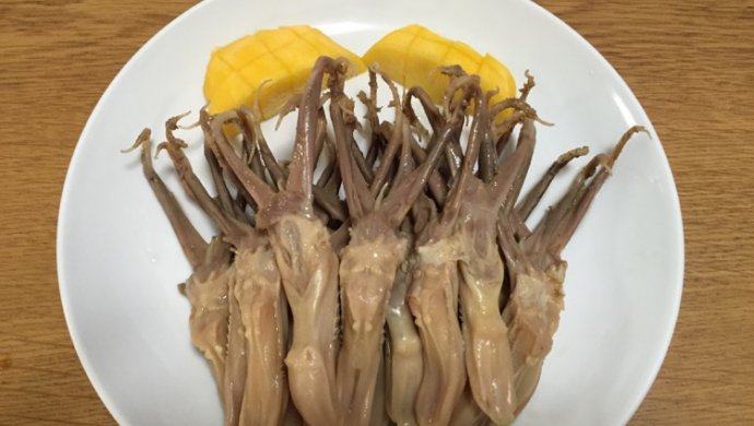 盐水鸭舌