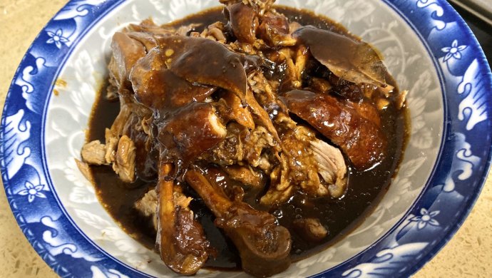 上海酱鸭腿为武汉加油