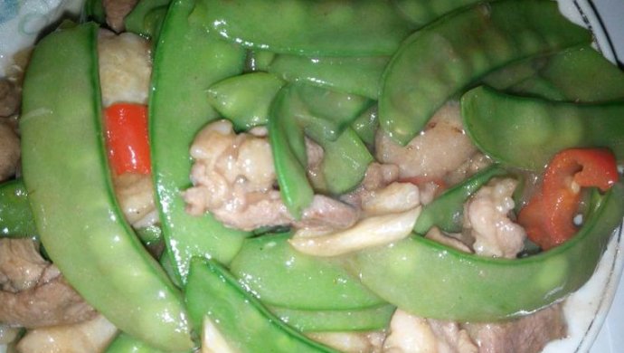 荷兰豆炒鸭胸肉
