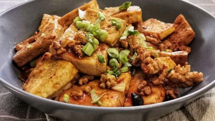 肉沫二面黄(熊掌豆腐)