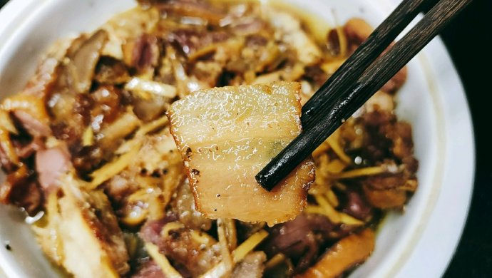 土豆蒸腊味