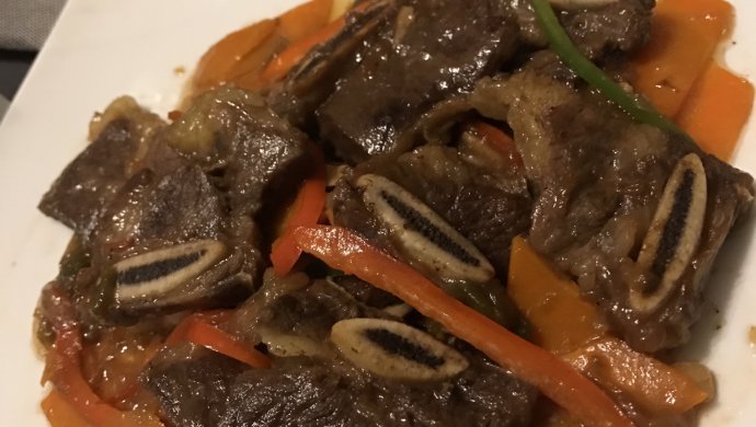洋葱牛仔骨
