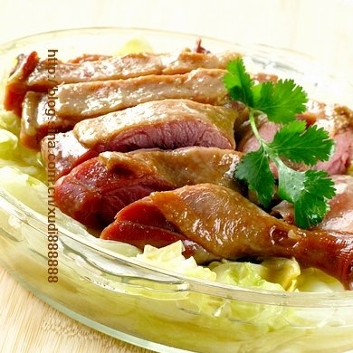 百叶白菜蒸腊鸭