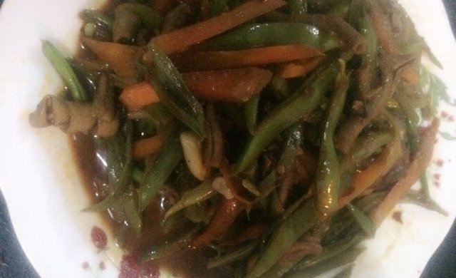 辣煮鸭肠