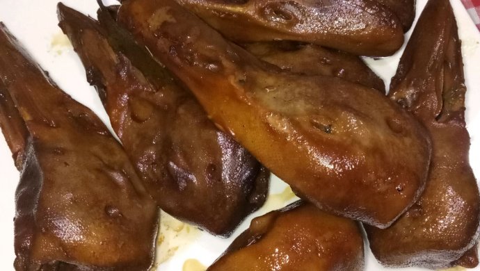 麻辣卤味(鸭头,鸡爪)