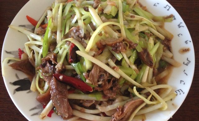 韭黄炒羊头肉