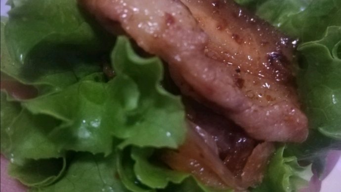 来个解馋的生菜五花肉