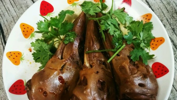 秘制麻辣鸭头