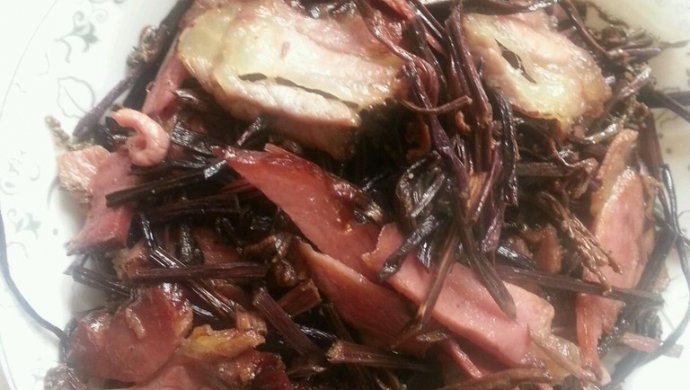 干蕨菜炒腊肉