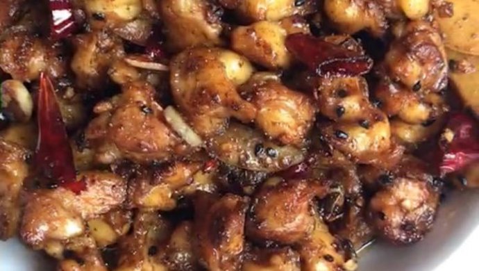 孜然鸡脆骨(掌中宝)