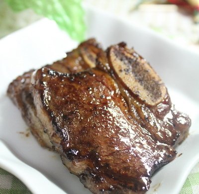 黑椒牛仔骨