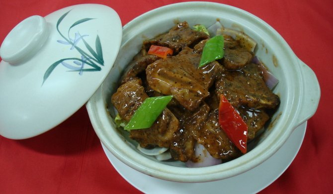黑椒牛仔骨