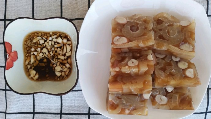 水晶猪皮冻