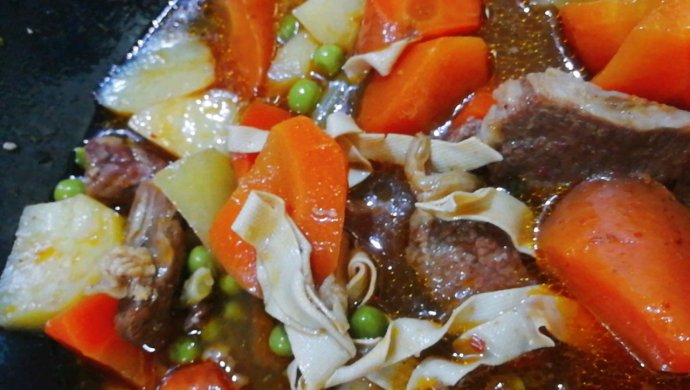 炖羊肉