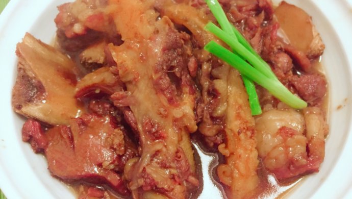 红烧牛排骨
